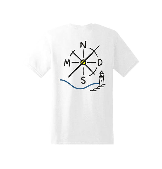 Camiseta Nómadas 24/7 blanca unisex vista trasera con logo