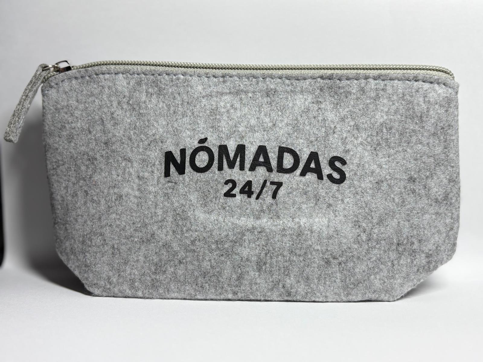 Neceser Nómadas 24/7 compacto y funcional para nómadas
