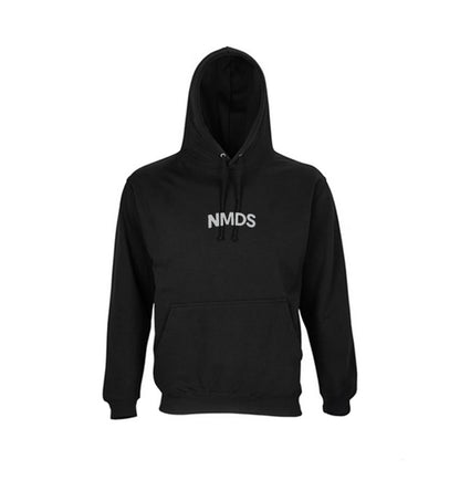 Sudadera NMDS Kids negra con capucha vista frontal con logo